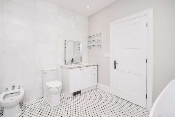 78 rushworth crescent-large-037-79-master bedroom ensuite-1500x1000-72dpi